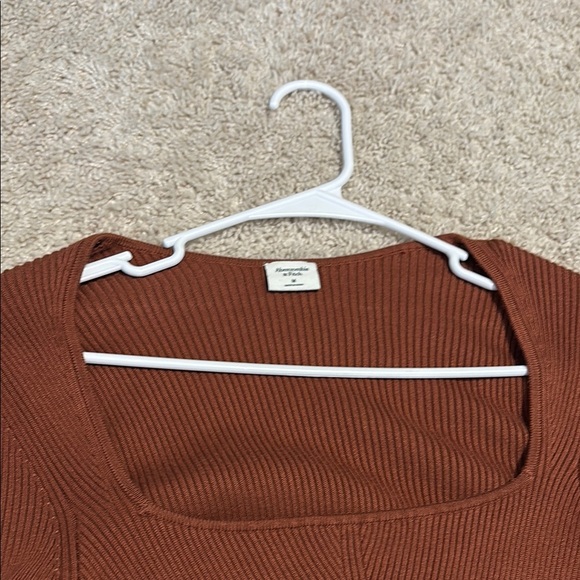 Abercrombie & Fitch Rust Ribbed Bodysuit - Picture 4 of 4